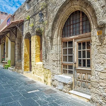 St. John House With Dome In Old Town Rhodes Апартаменты